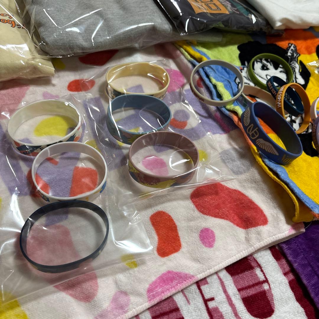 (邦ロックバンドTシャツ　タオル　ラバーバンド 未使用マイヘア靴下