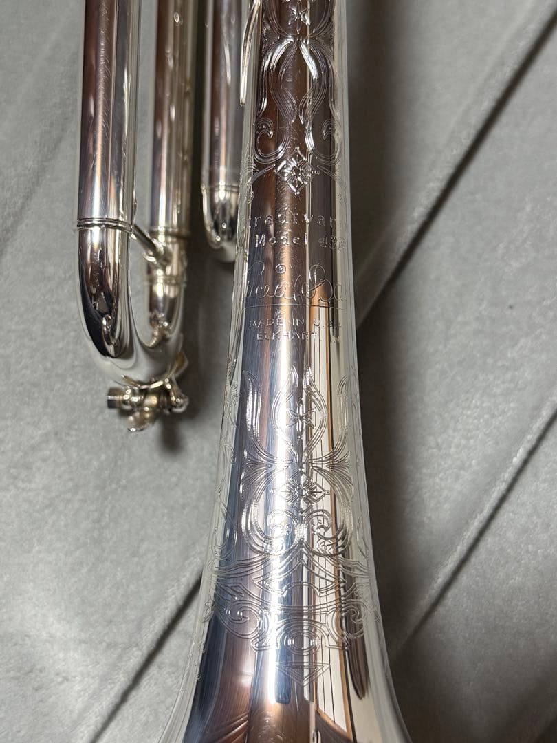 【極上品】V.Bach B♭トランペット LR190S 43B