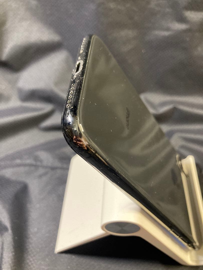 Apple iPhone X 64GB SiMフリー