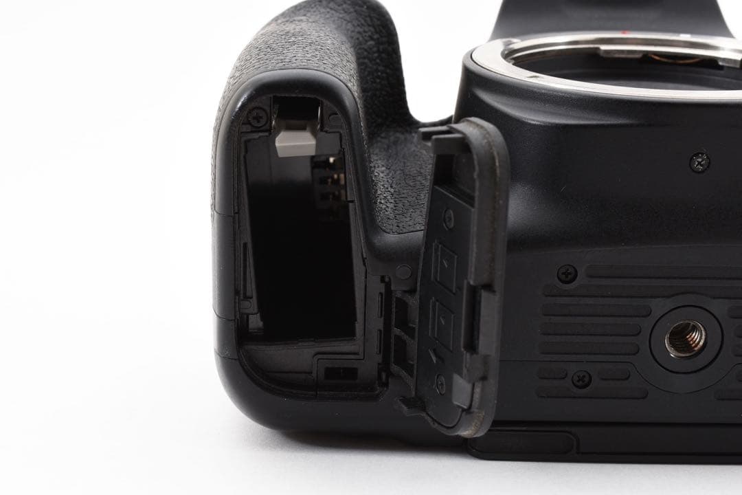 キヤノン/保証付き/Canon EOS KISS X9i標準レンズセット