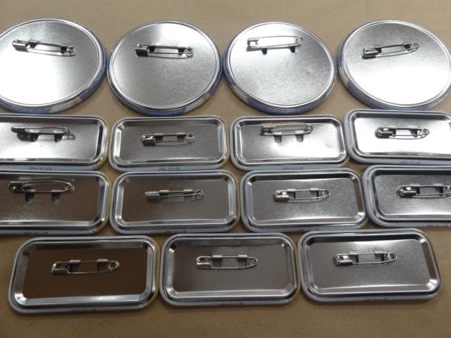 黒子のバスケ 黄瀬涼太 缶バッジ 2種15個セット まとめ