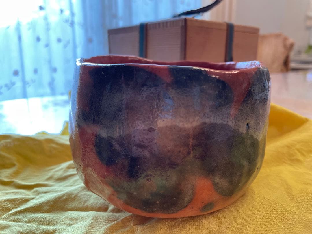 抹茶茶碗　（昭楽の印あり）