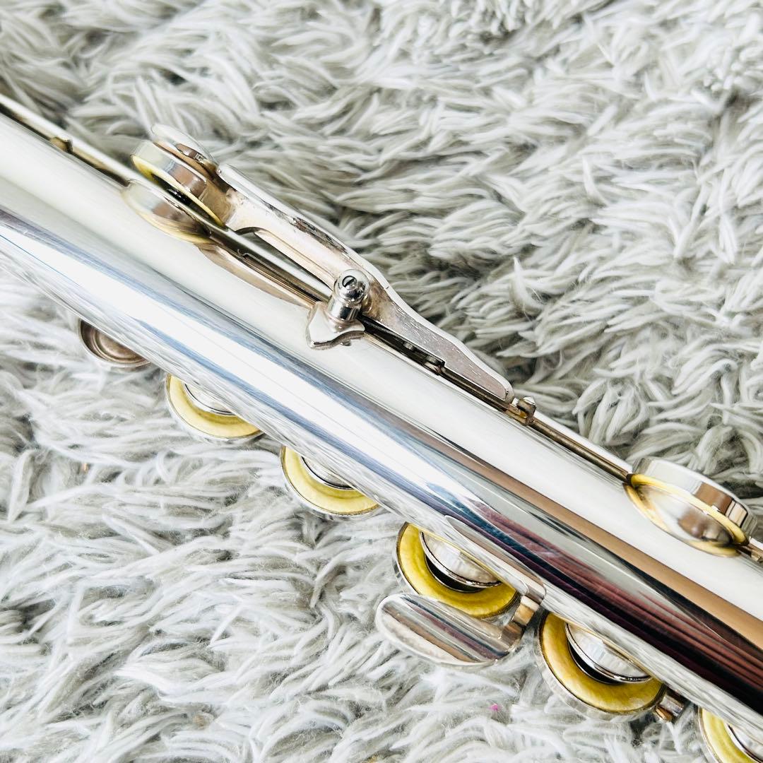 後期モデル ヤマハ フルート YFL-211 管楽器 Eメカ付き 良品 初心者