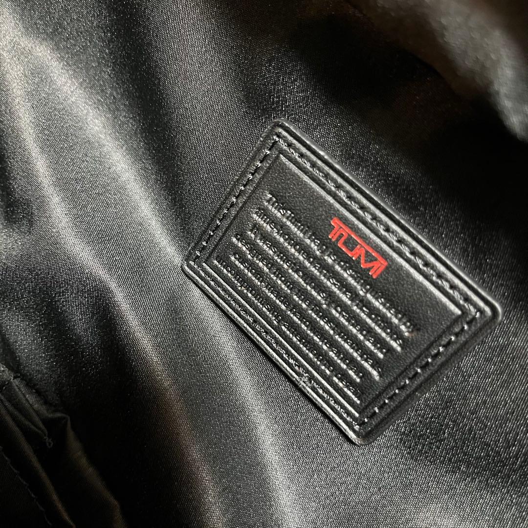 TUMI ビジネスキャリー 2輪キャリーバッグ PCスリーブ・ポーチ付属