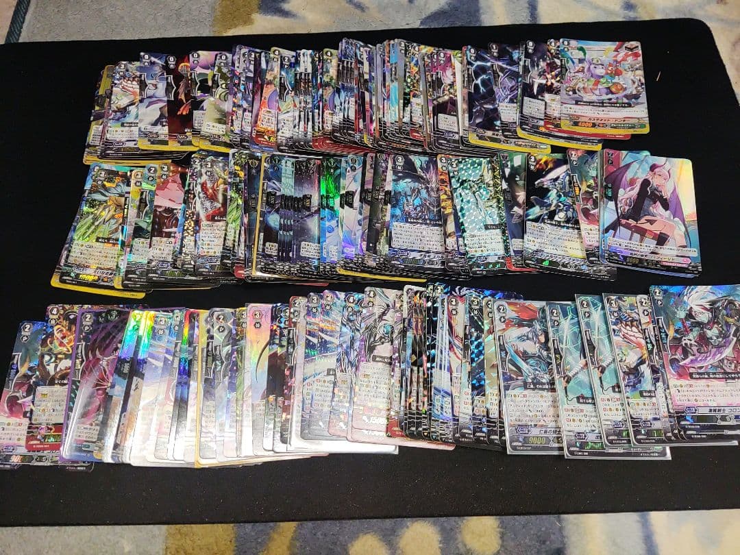 ヴァンガード　引退品　ホイル1000枚超え　sp 未開封等あり