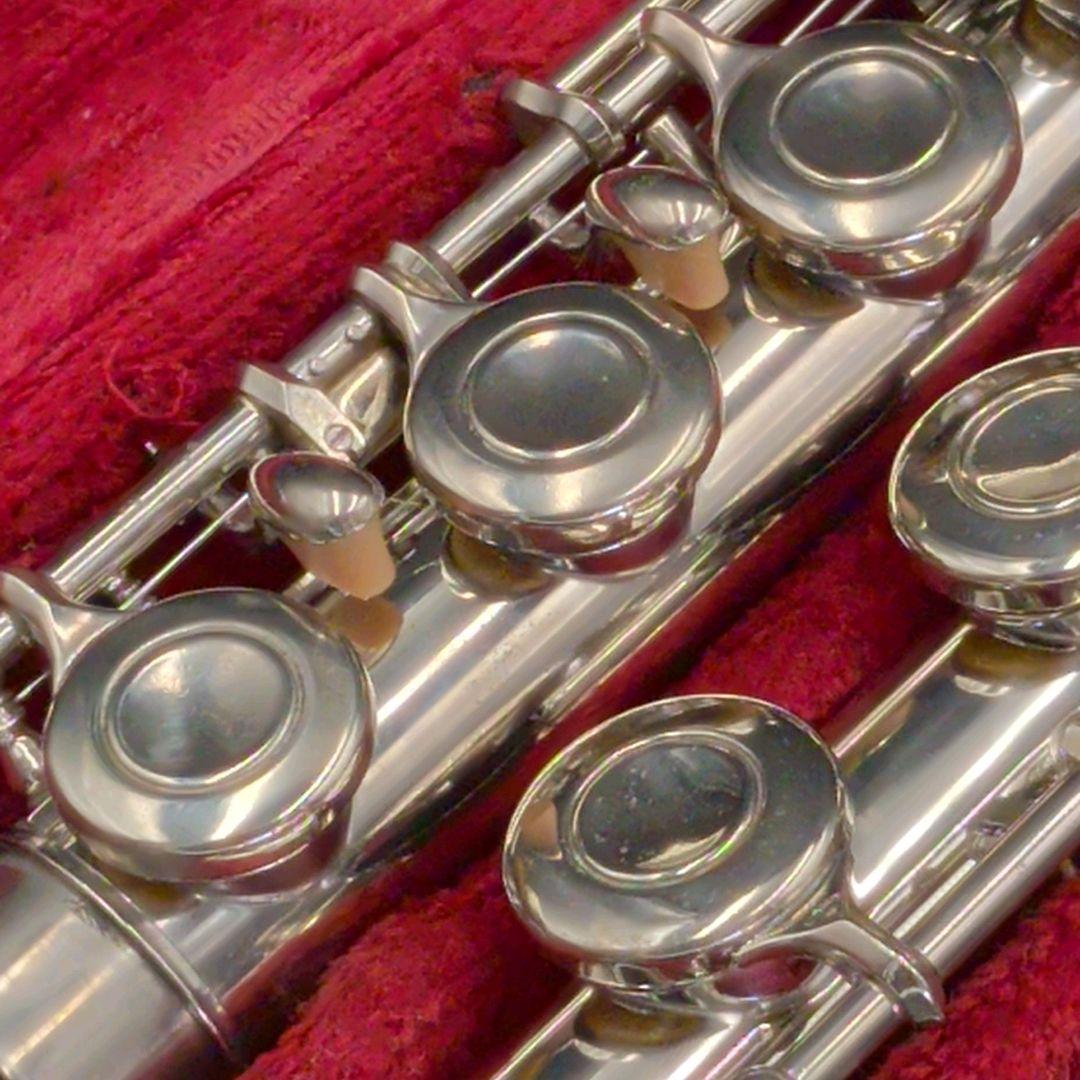 ニッカン 調整済　YFL-211 　フルート 本体 ケース付き