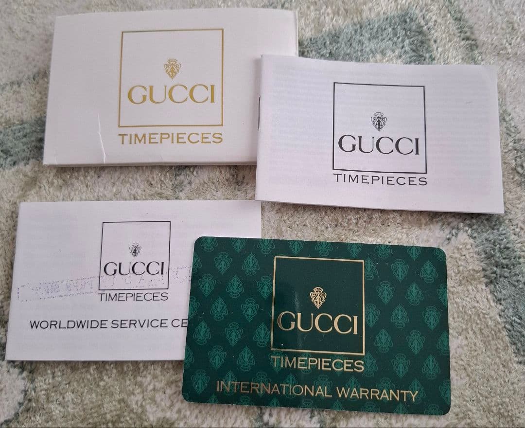 GUCCI　ダイヤ　レディース時計