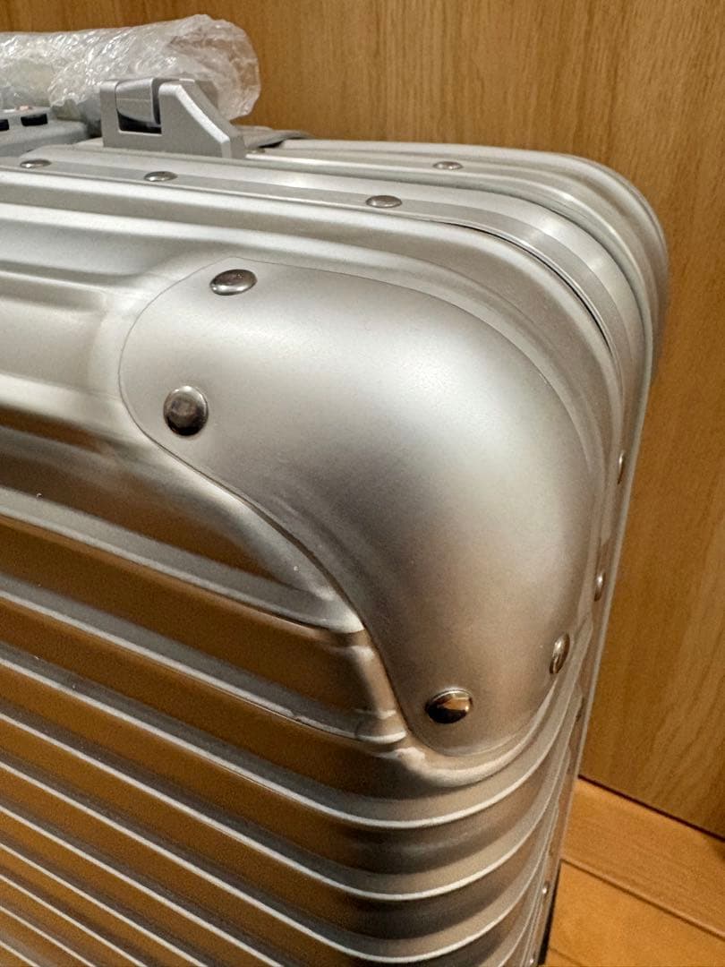 ✴️タグ付き✴️廃盤品✴️ RIMOWA TOPAS BUSINESS 40MW