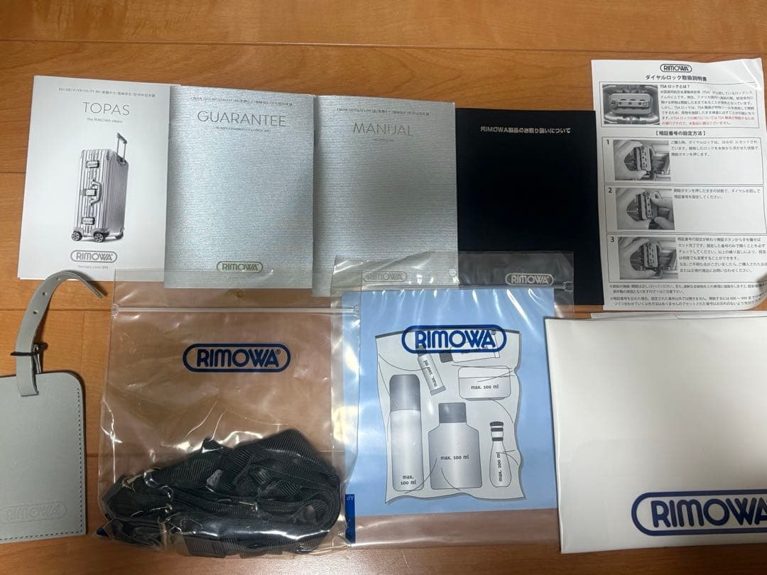 ✴️タグ付き✴️廃盤品✴️ RIMOWA TOPAS BUSINESS 40MW