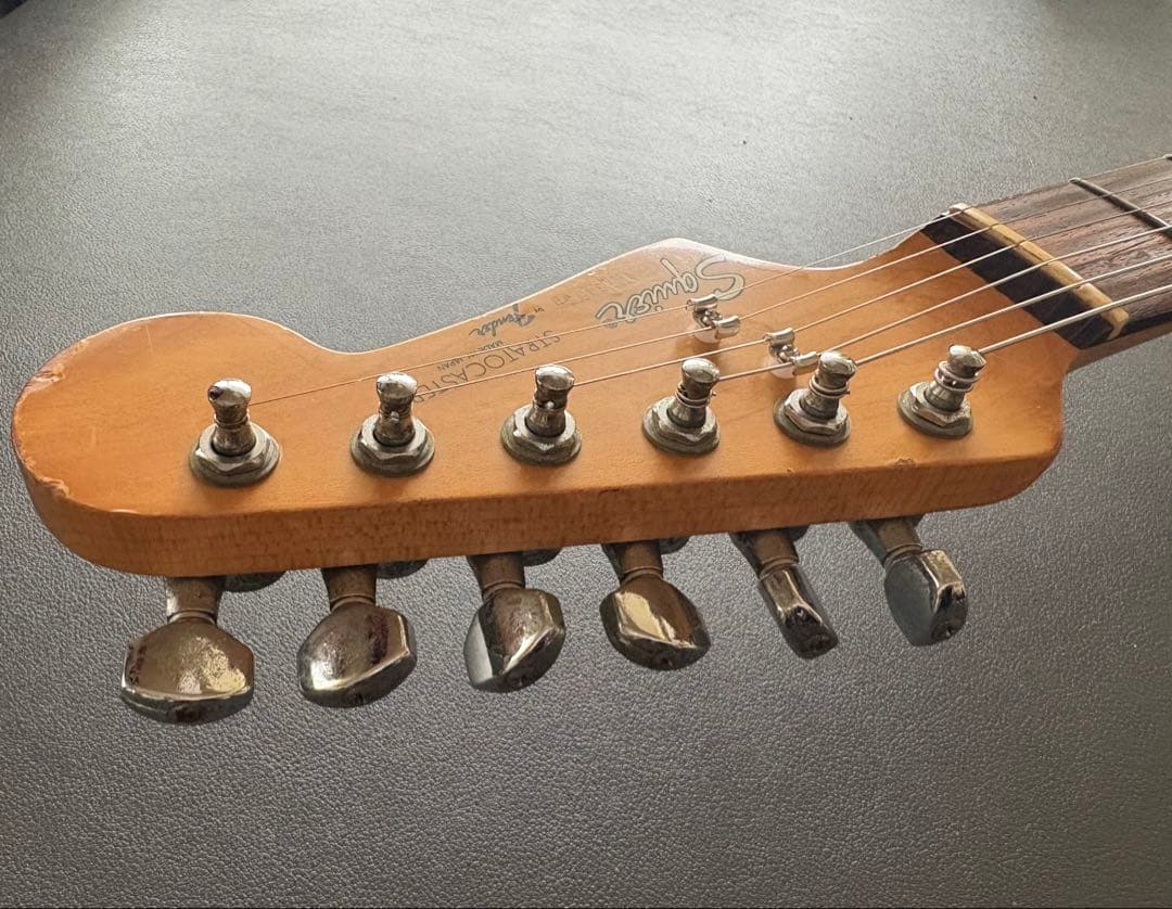 「Squier Eシリアル 80s フジゲン製 ラッカー再塗装 国産ストラト」