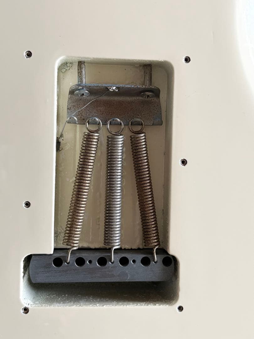 「Squier Eシリアル 80s フジゲン製 ラッカー再塗装 国産ストラト」