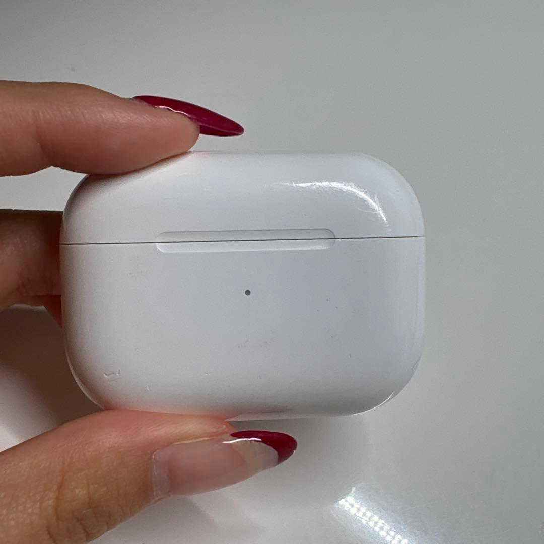 Apple AirPods 本体 充電ケース付き