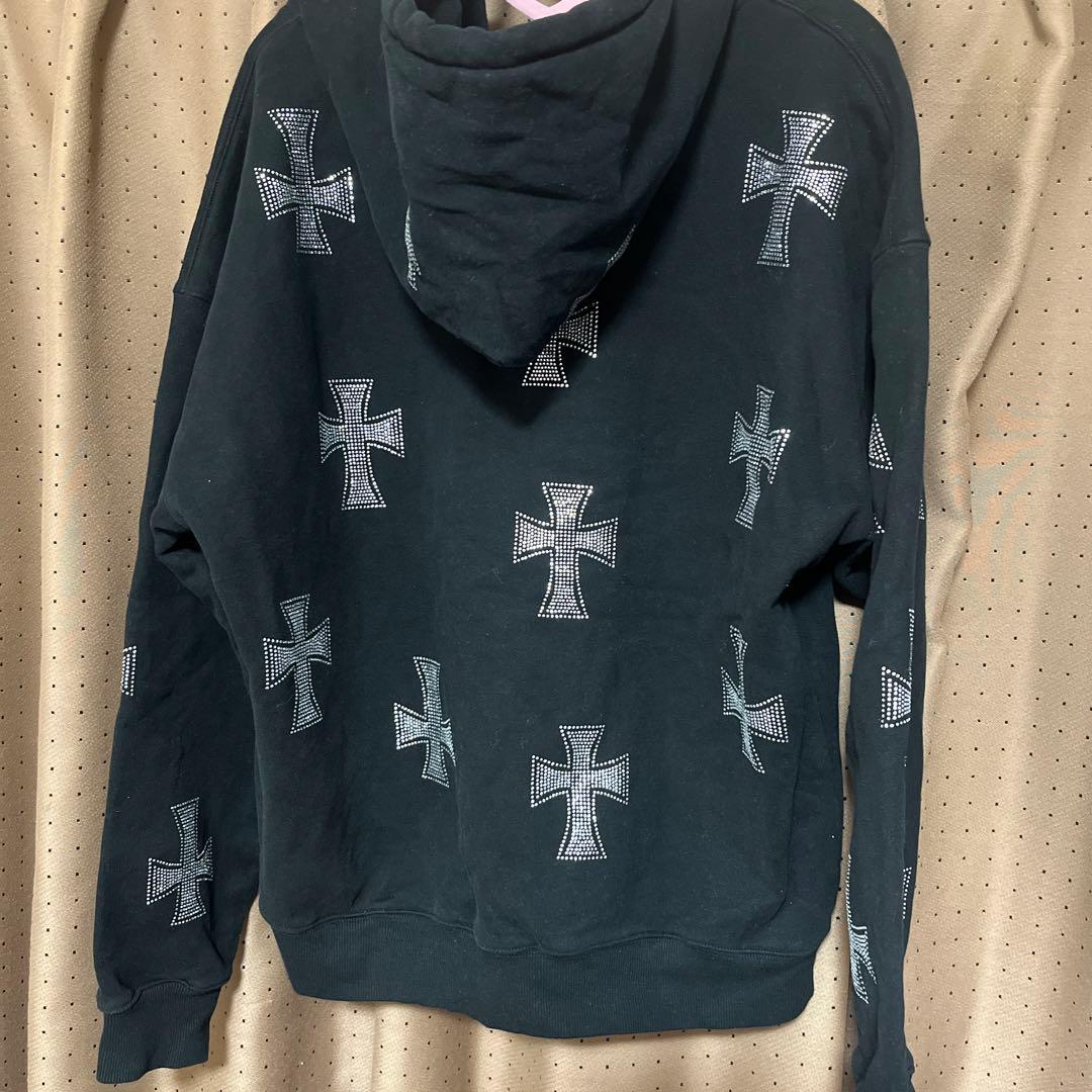 UNKNOWN LONDON パーカー 黒 十字架 クロス M ラインストーン