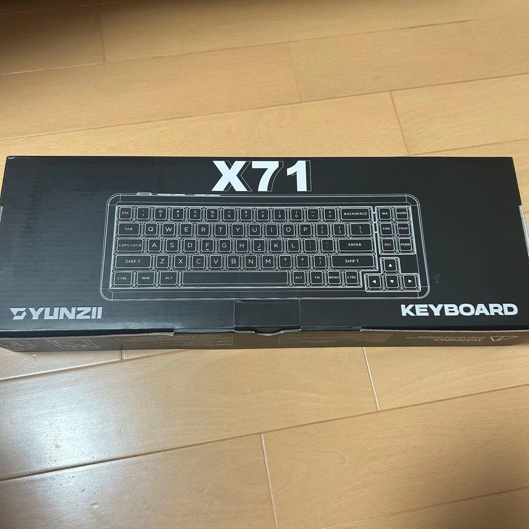 YUNZII X71 クリスタルアイス軸キーボード クリア