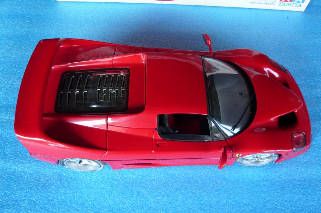タミヤ 1/12 フェラーリ F50