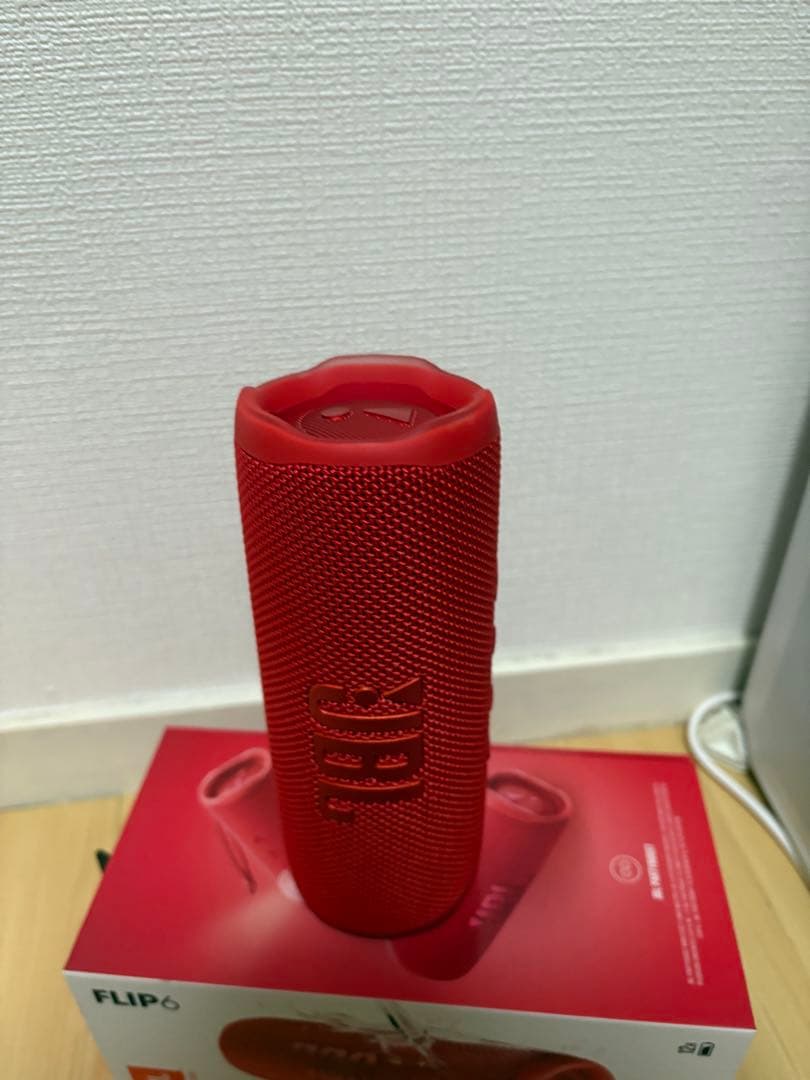 JBL ポータブルウォータープルーフスピーカー JBL Flip 6 Red