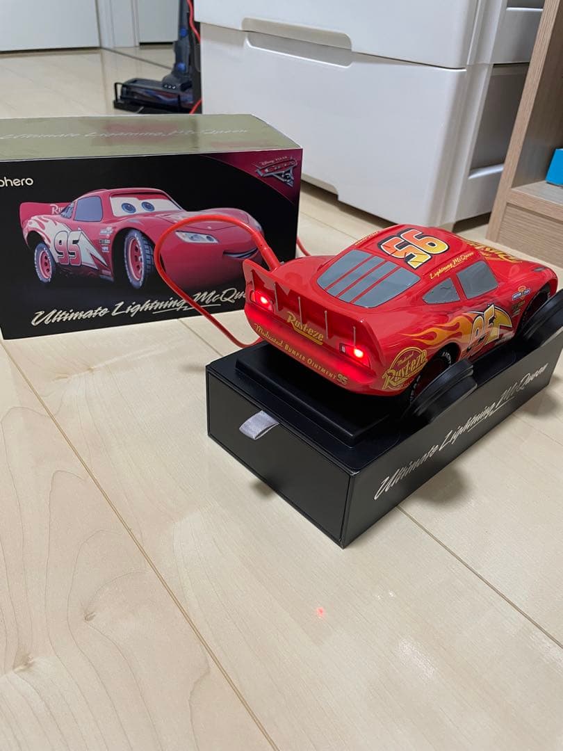ミニカー SPHERO Ultimate Lightning McQueen