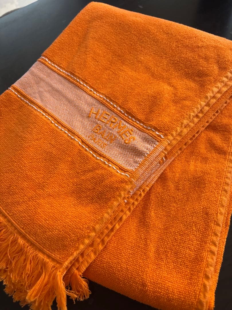 エルメス　ビーチタオル　オレンジ　大判