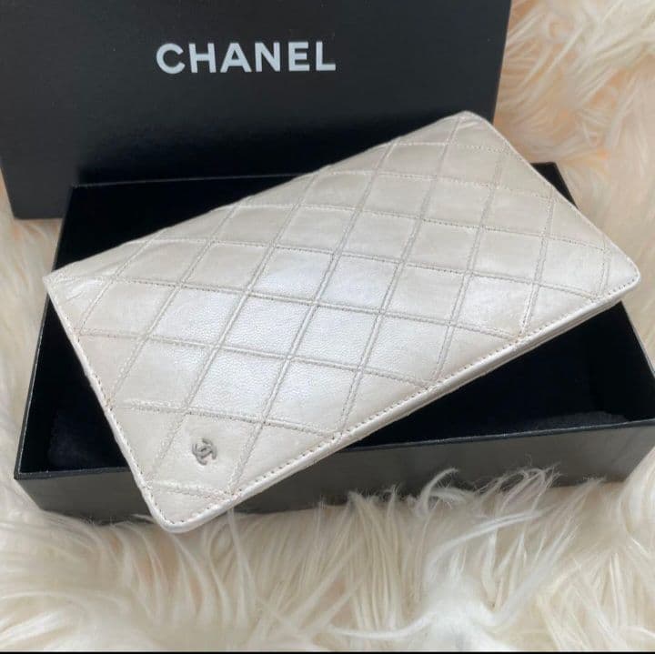 シャネル CHANEL 財布 ビコローレ ココマーク ホワイト 白