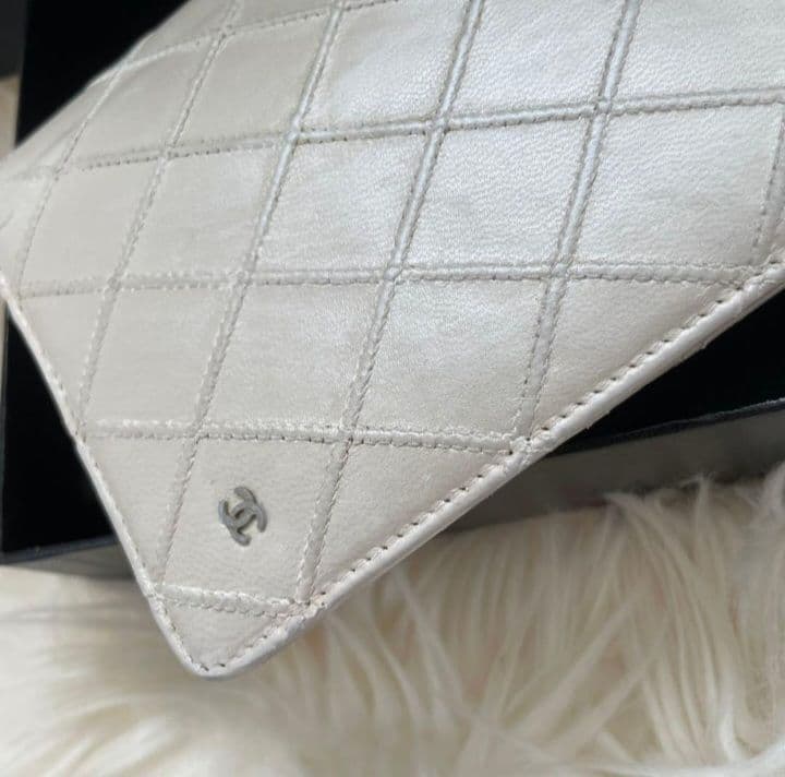 シャネル CHANEL 財布 ビコローレ ココマーク ホワイト 白