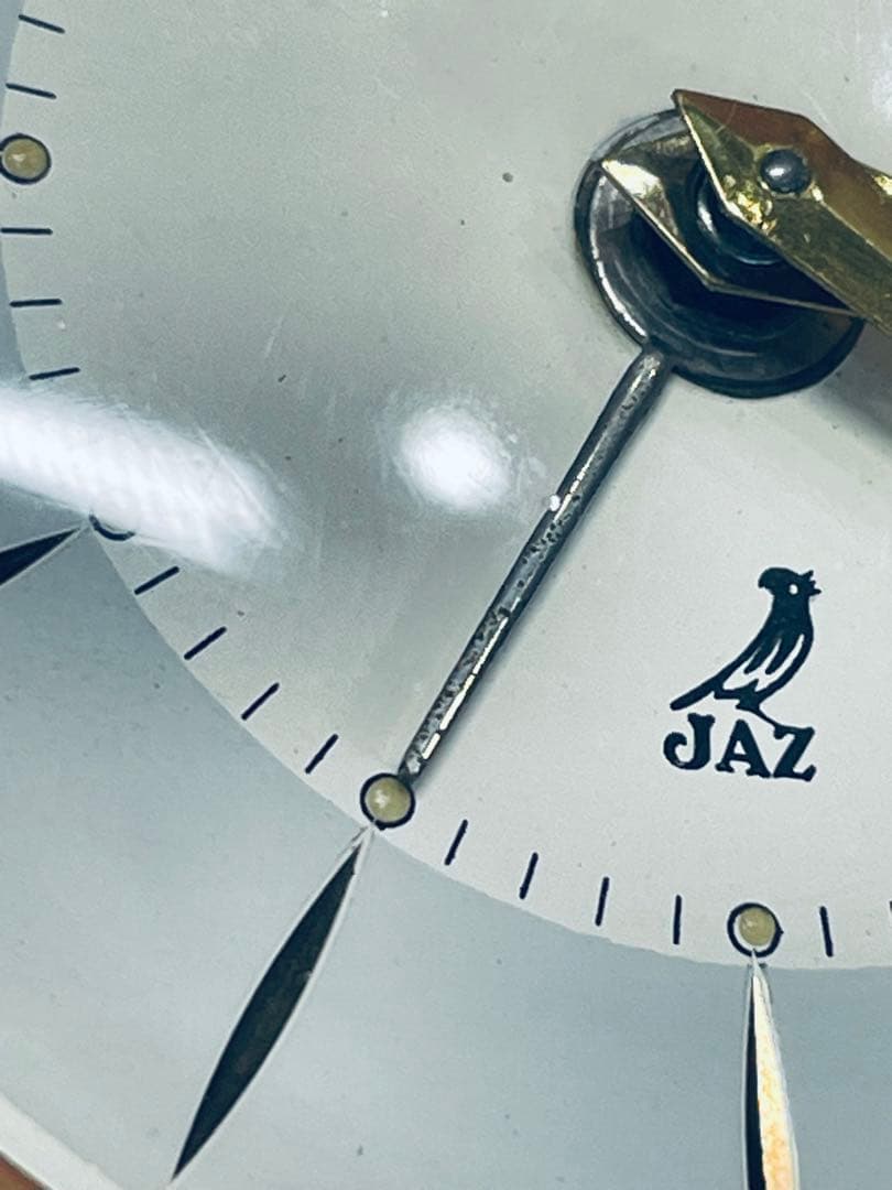 フランス'50 JAZ 本革製 真鍮 目覚時計 220gズッシリ 正確稼働整備品