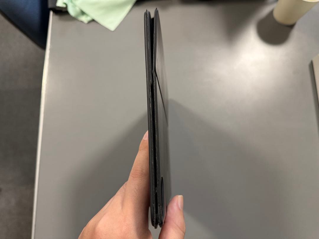 Apple 11インチiPad Pro Smart Keyboard Folio