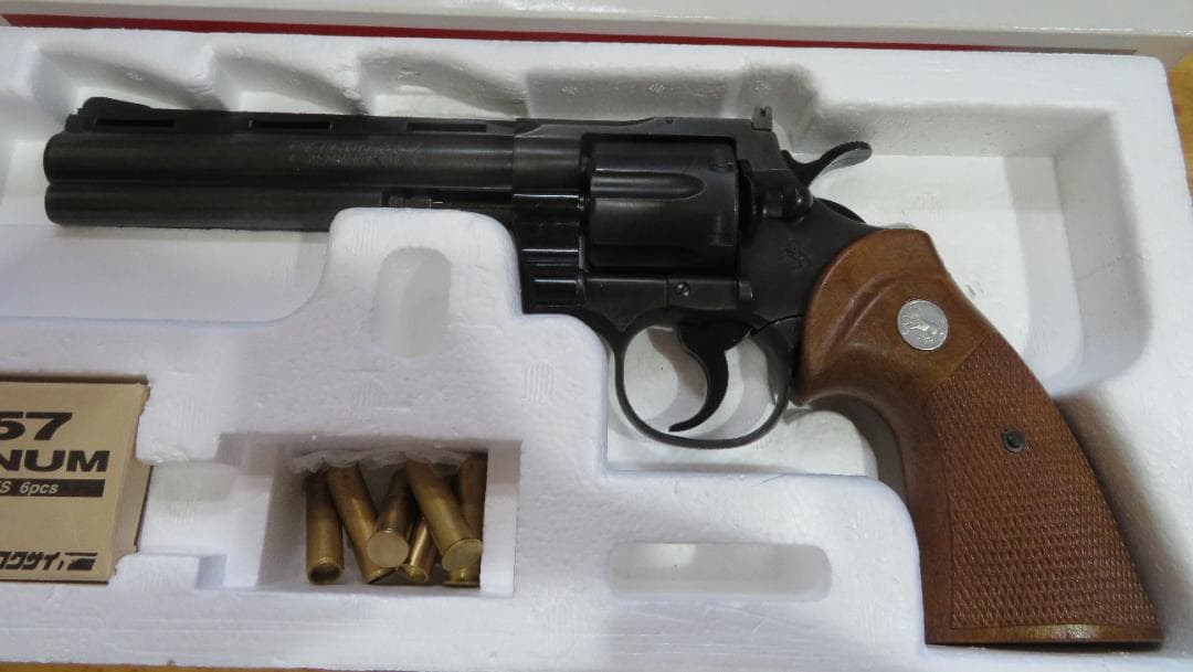 COLT PYTHON .357 MAGNUM モデルガン　寄せ集め