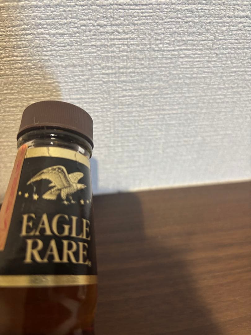 EAGLE RARE 10年 750ml 101プルーフ