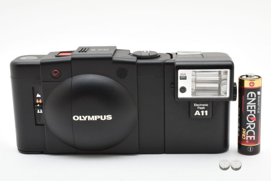 【Dhio Meydi Permana】OLYMPUS XA2 + A11