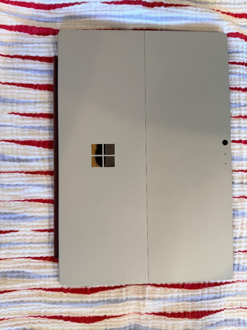 【動作OK】Microsoft Surface Pro 箱・純正付属品つき