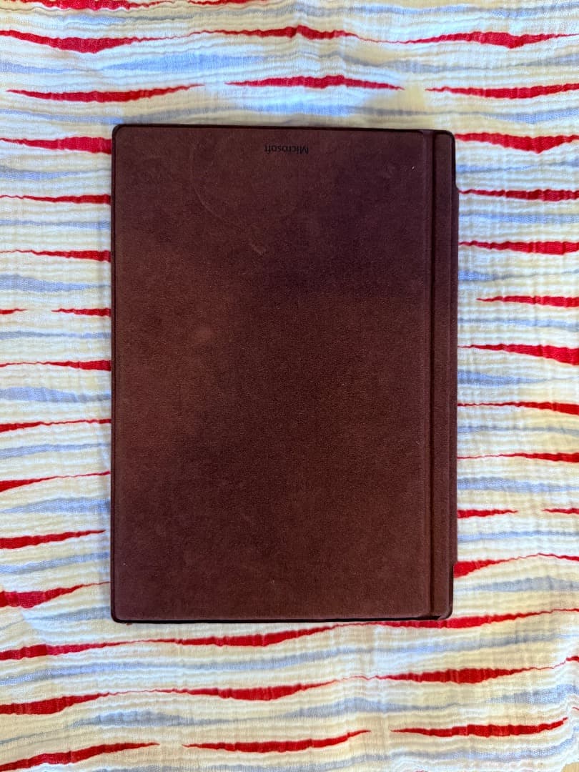 【動作OK】Microsoft Surface Pro 箱・純正付属品つき