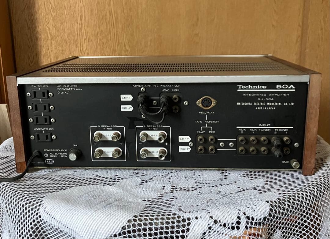 に*須様 Technics 50A アンプ