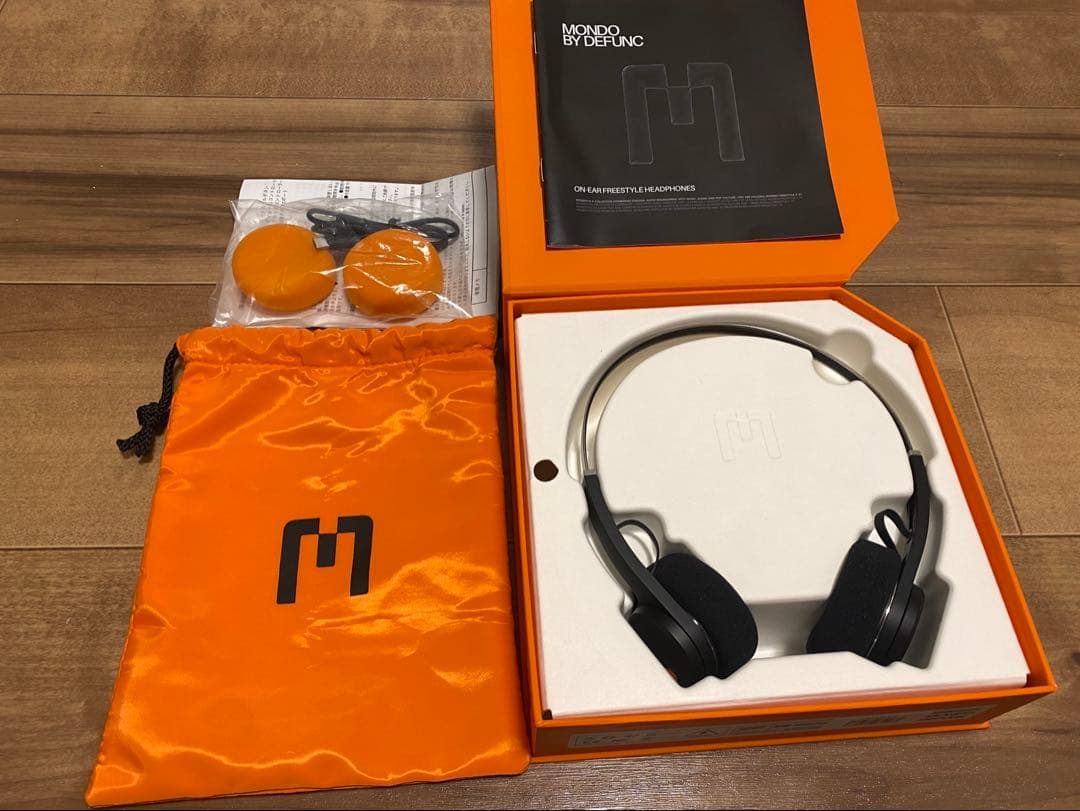 モンドバイデファンク オンイヤーヘッドホン M1011 モンド フリースタイル