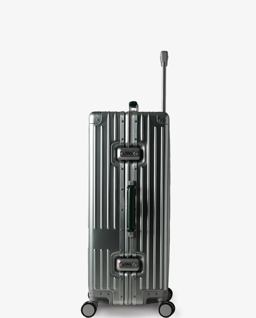 INV5811STP Cool Gray 70L Middle 新品未使用