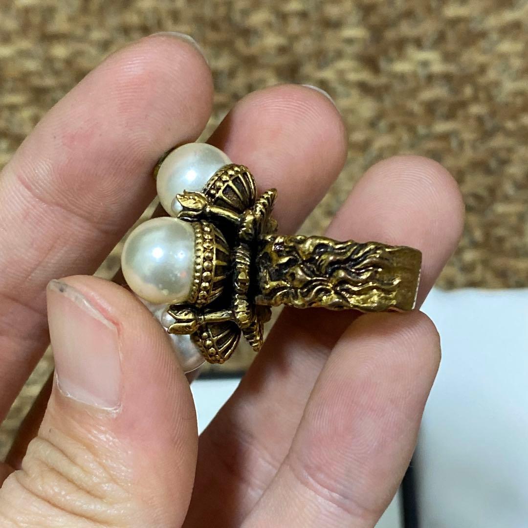 希少　gucci パールリング