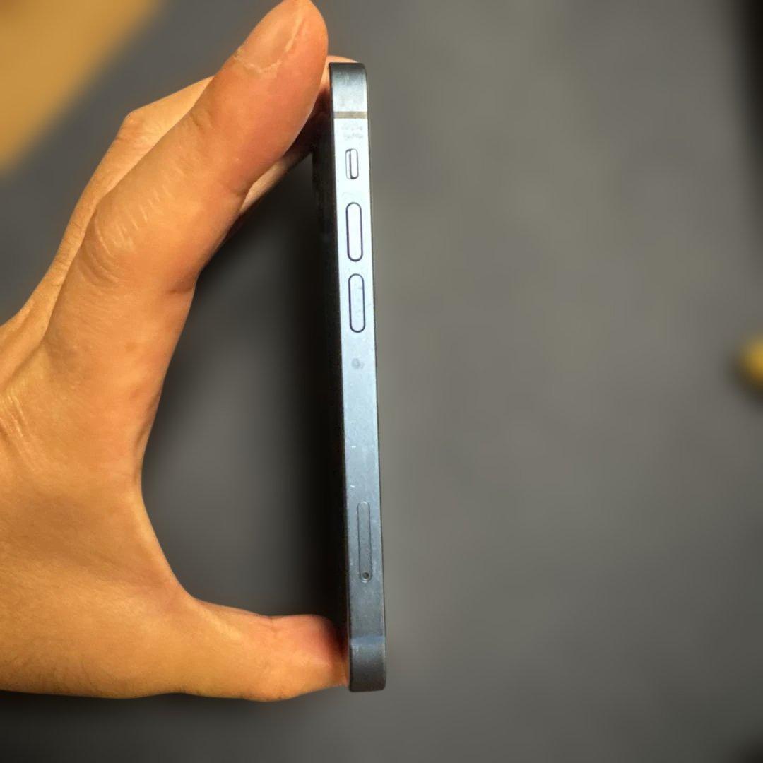 も*け様 Apple iPhone 13 mini 128GB ブルー　SIMフ