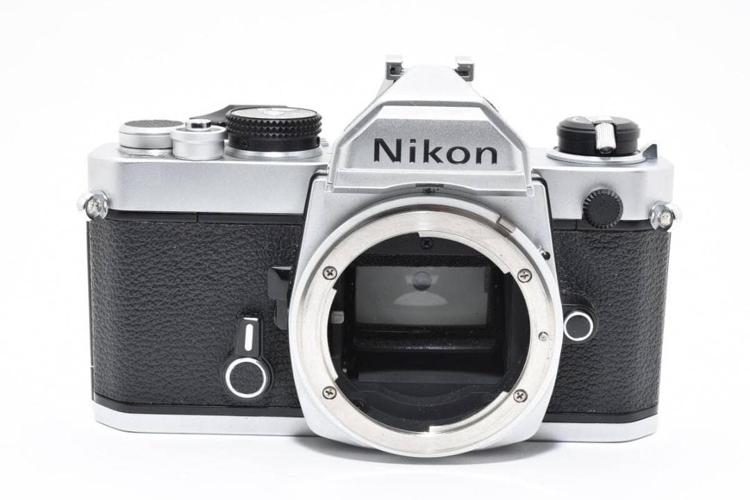 ニコン　Nikon FM シルバー ボディ ≪露出計OK 電池交換済≫ 1818
