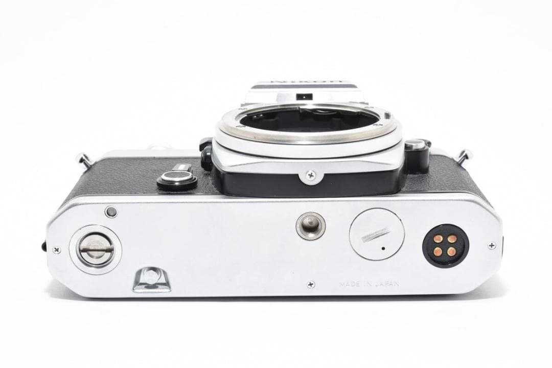 ニコン　Nikon FM シルバー ボディ ≪露出計OK 電池交換済≫ 1818