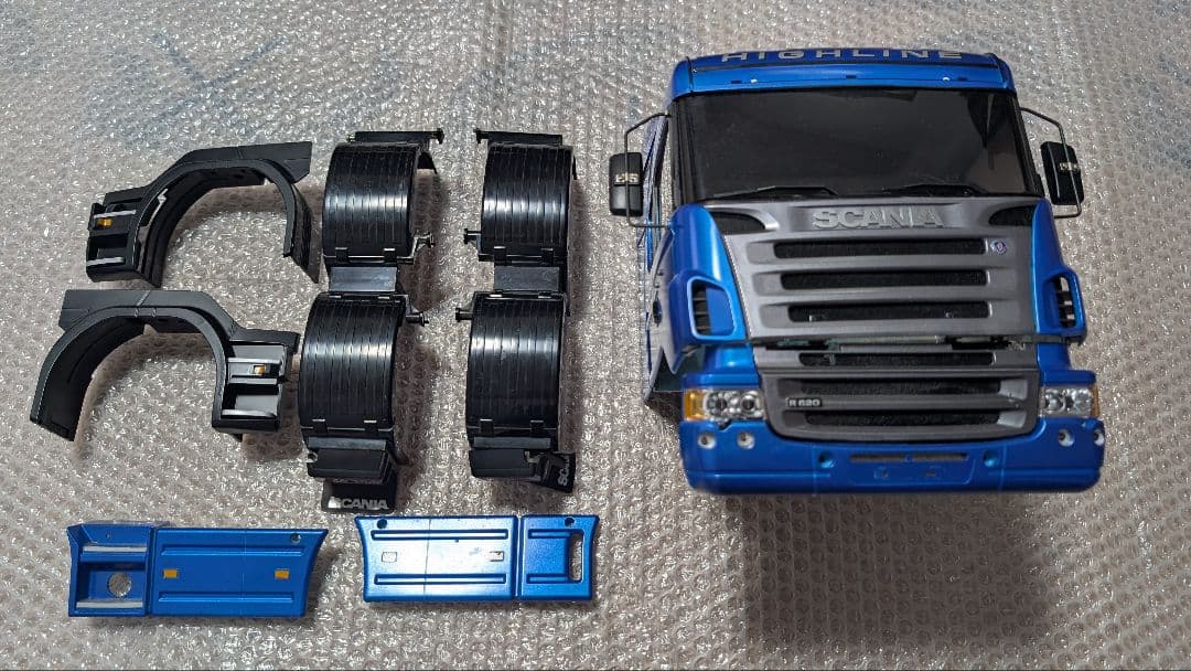 スカニア 1/14 キャビン ボディ パーツ一式　タミヤ