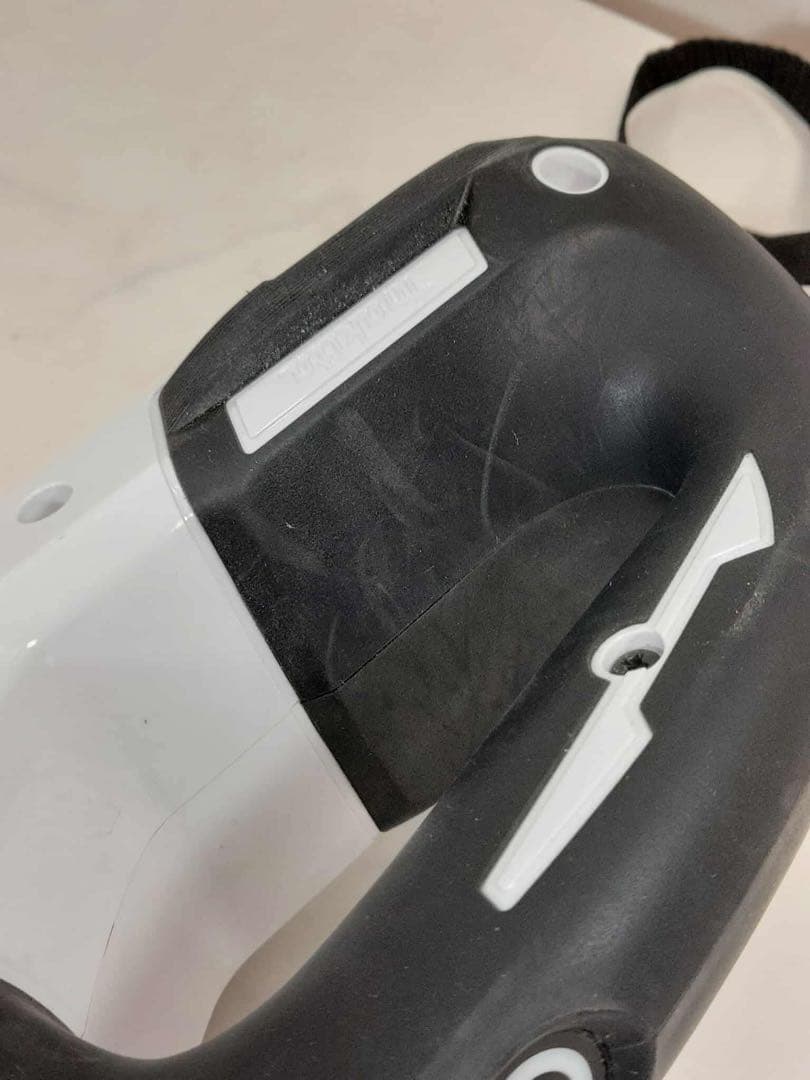 【ジャンク品】マキタ 充電式クリーナー 本体のみ CL286FD