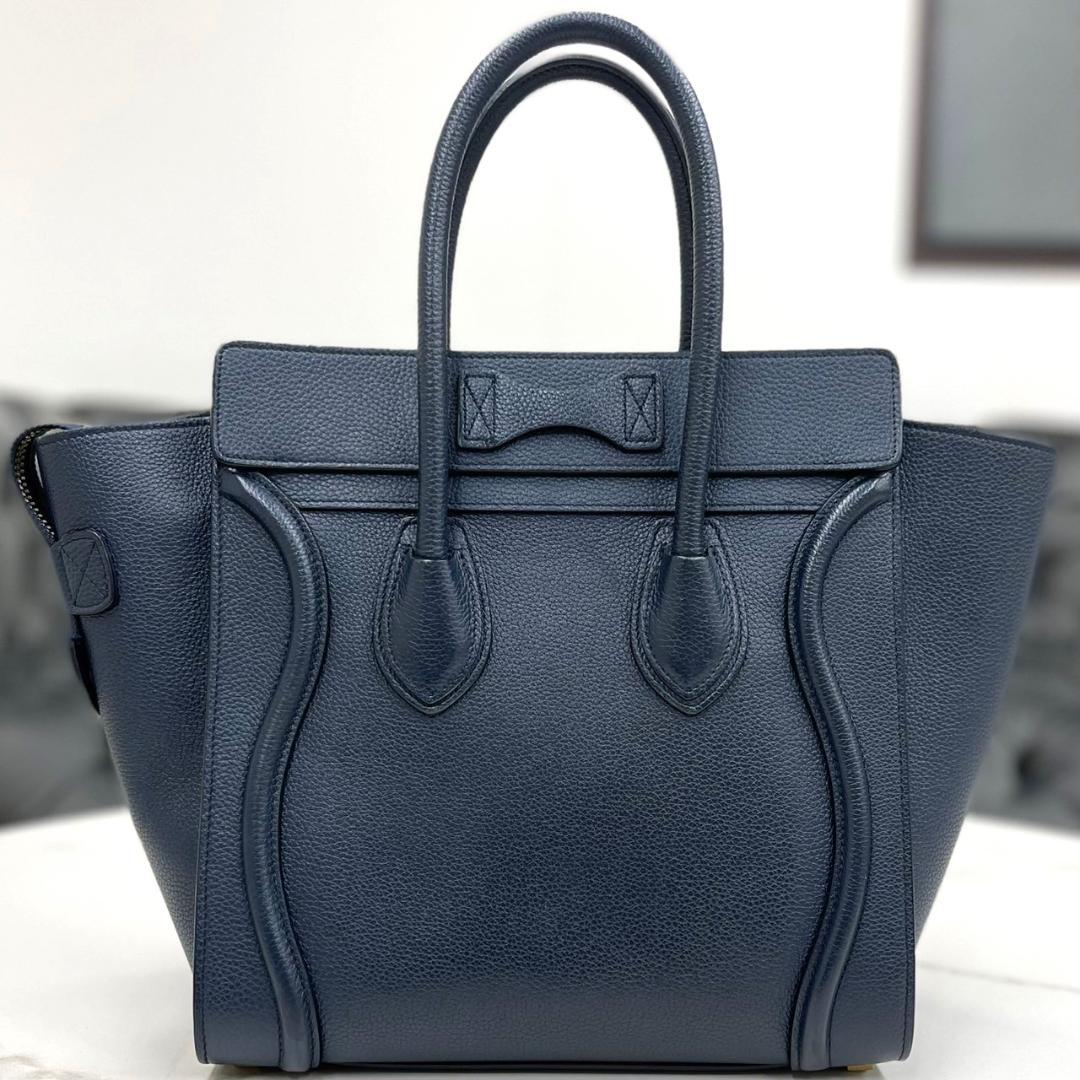 セリーヌ　ラゲージ　マイクロ　レザー　ネイビー　ハンドバッグ　2019年