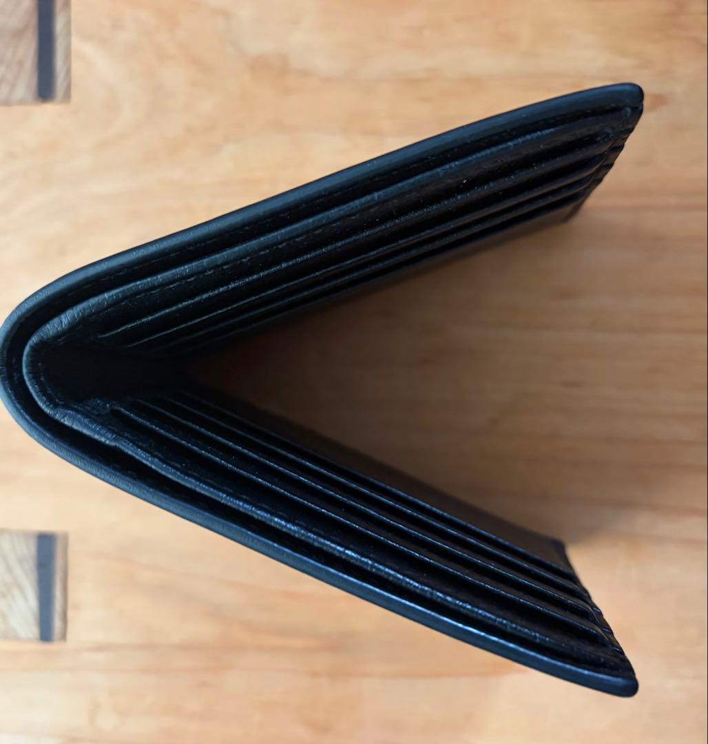 グッチ アニマリエ ビー 蜂 レザーウォレット 財布