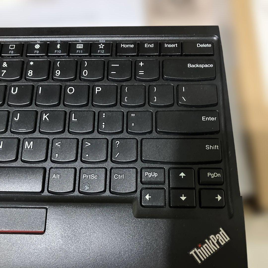 ほぼ新品 ThinkPad トラックポイント キーボード II – 英語