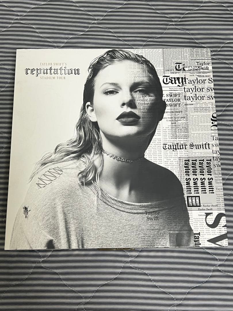 Taylor Swift Reputation Stadium Tour 特典