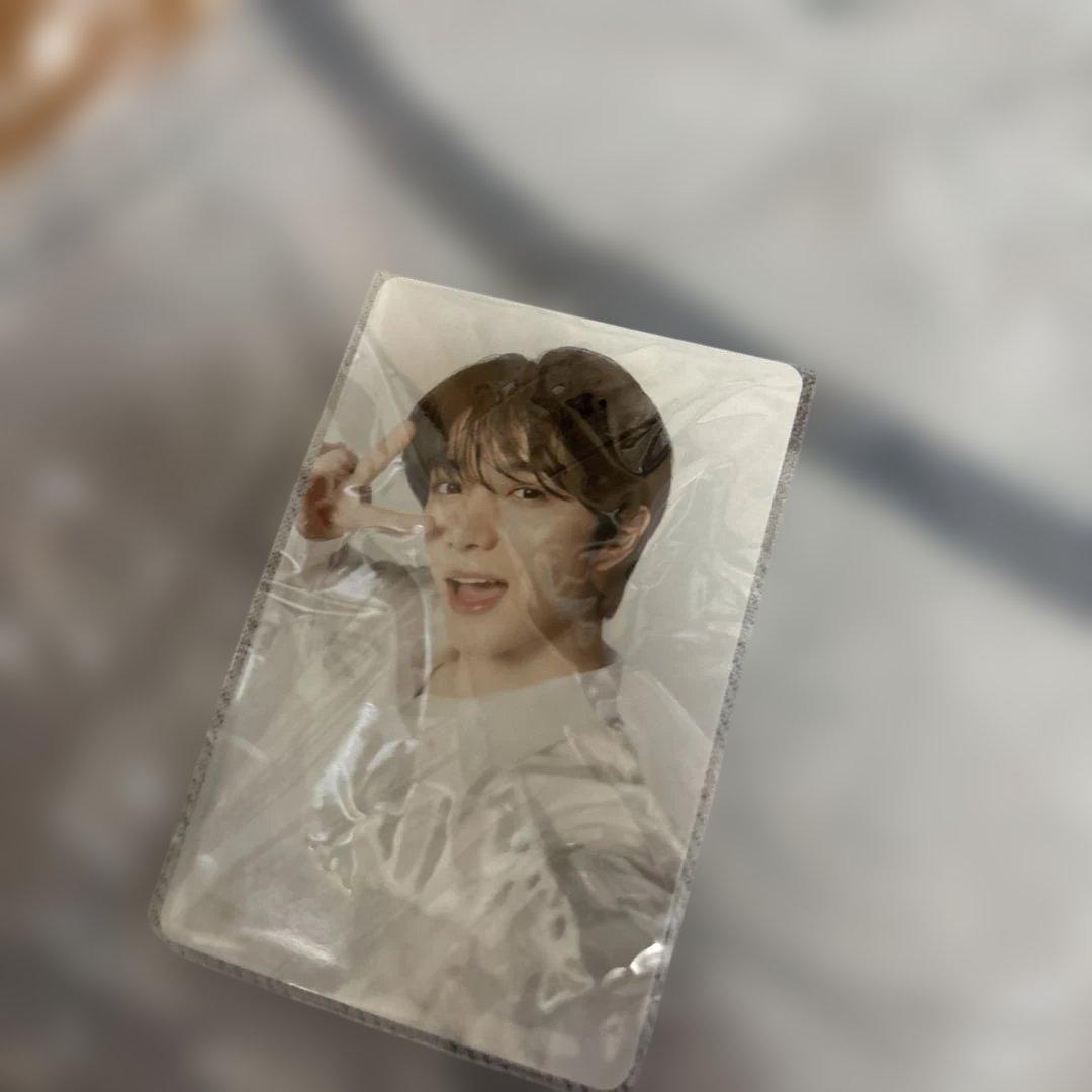 新品　TXT ボムギュ ユニフォーム　 トレカ付き