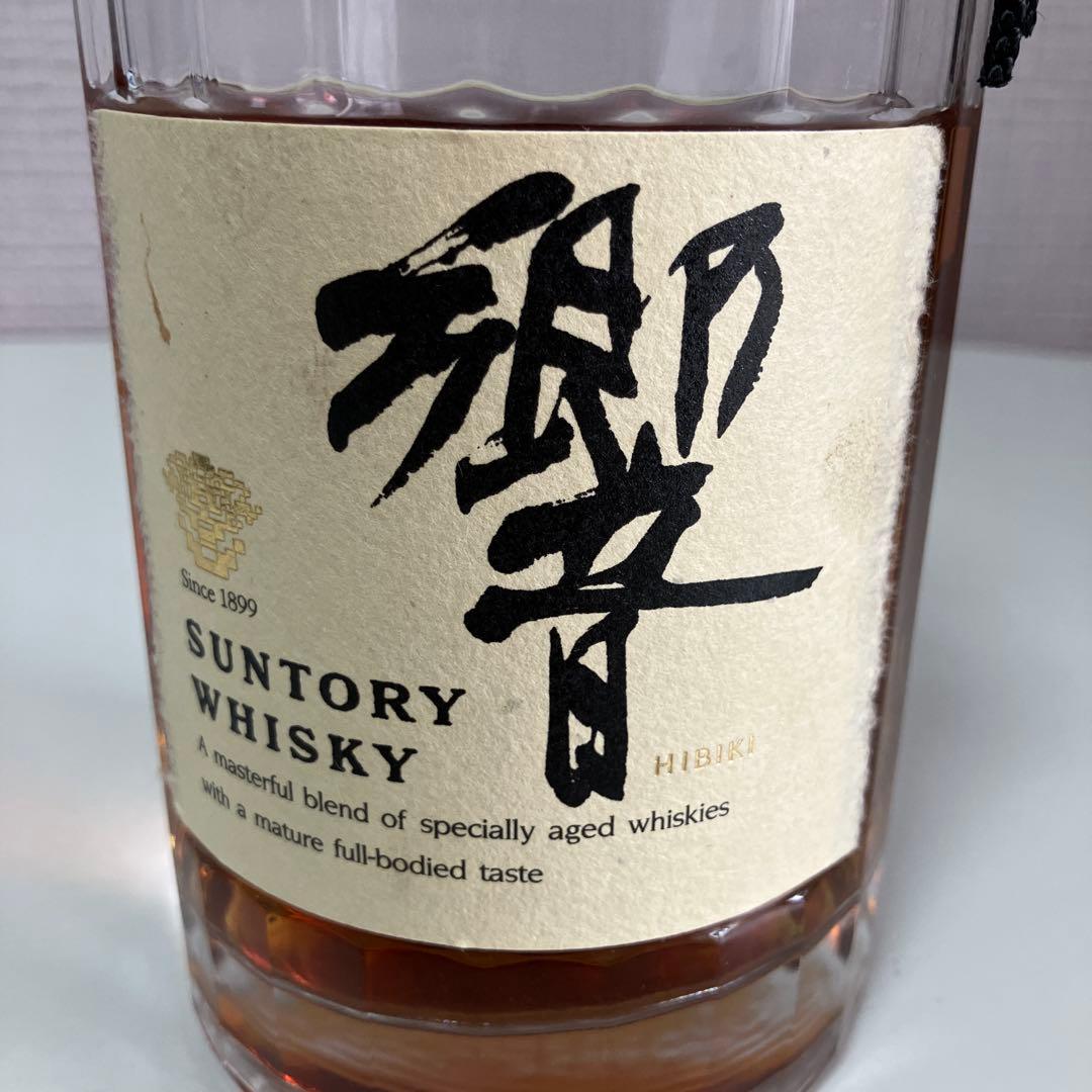 A*e様 Suntory 響 700ml ウイスキー