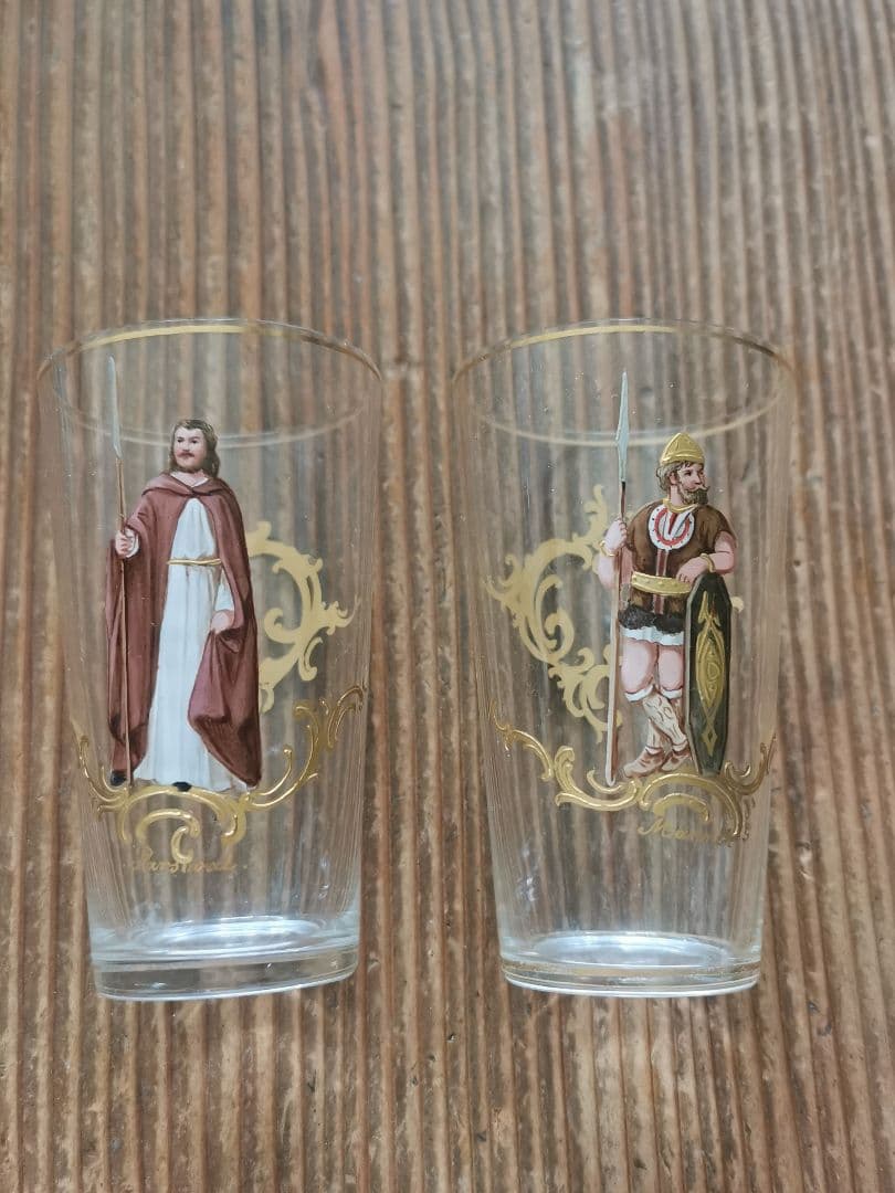 アンティーク19世紀ロブマイヤー 手描エナメル金彩 オペラ歌劇ペアショットグラス