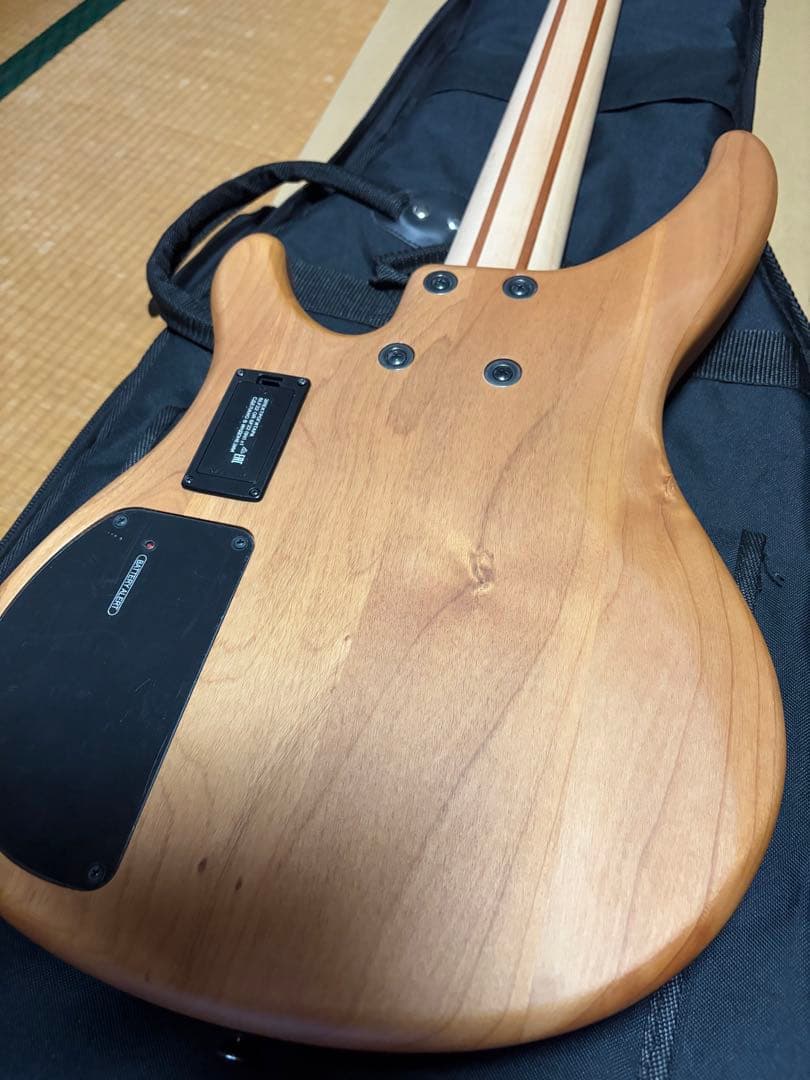 YAMAHA TRBX605FM ナチュラルサテン