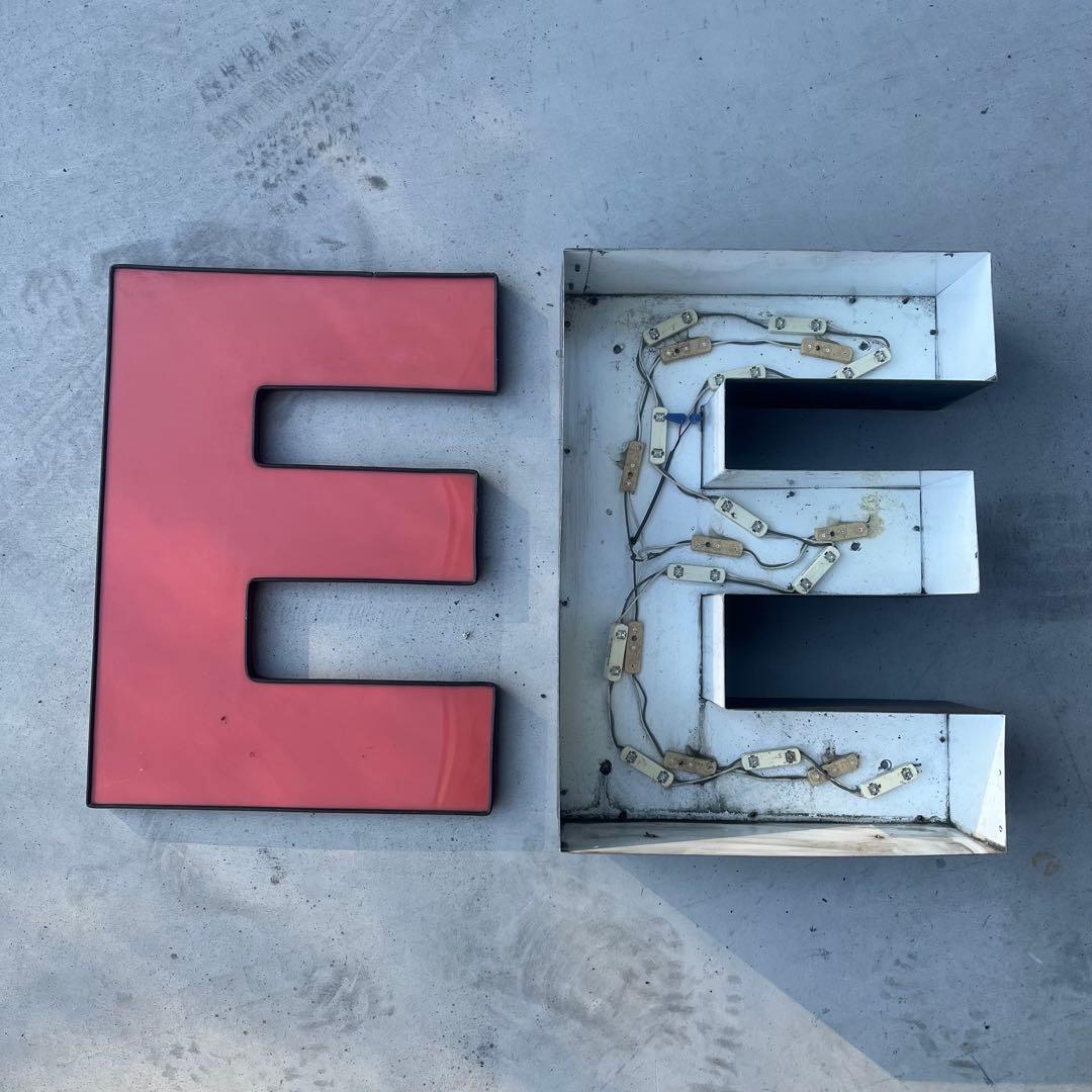 E 看板 アルファベット レターサイン 文字 アメリカ ビンテージ アンティーク