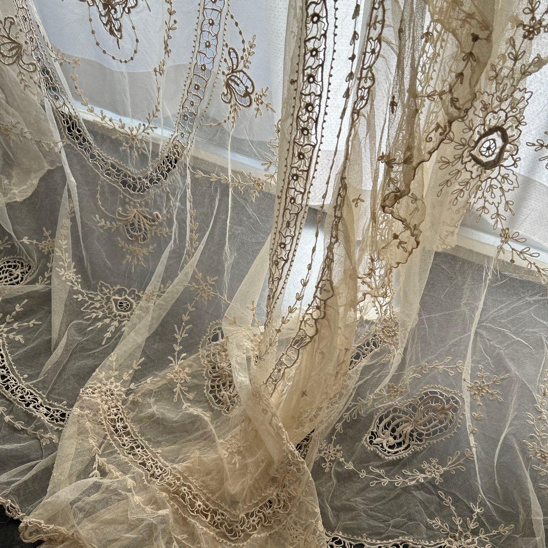 アンティークフランス　レースベットカバーセット